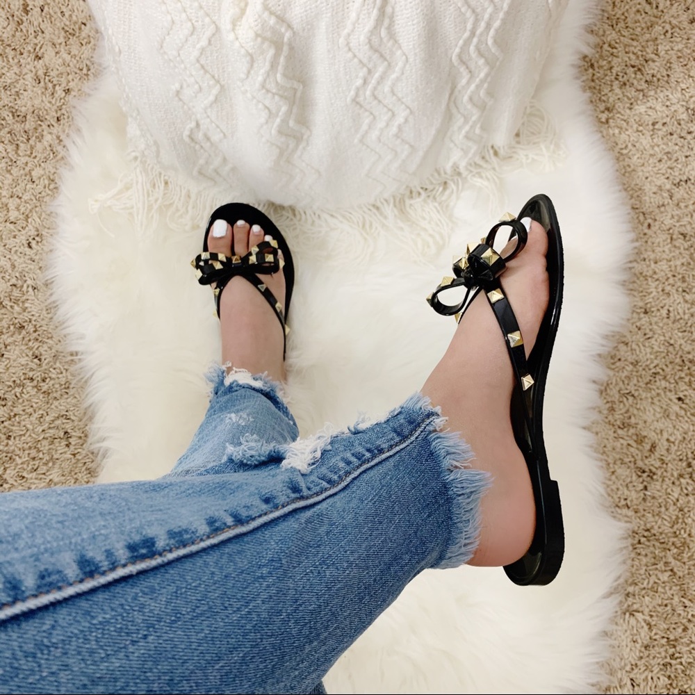 NEW Roxie Sandal- in Black - Picture 6 of 6